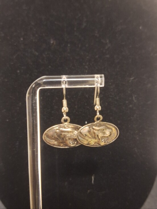 T M taxco mexico Jewelry - T M Taxco Mexico Silver Oval Animal Motif Dangle Earrings -